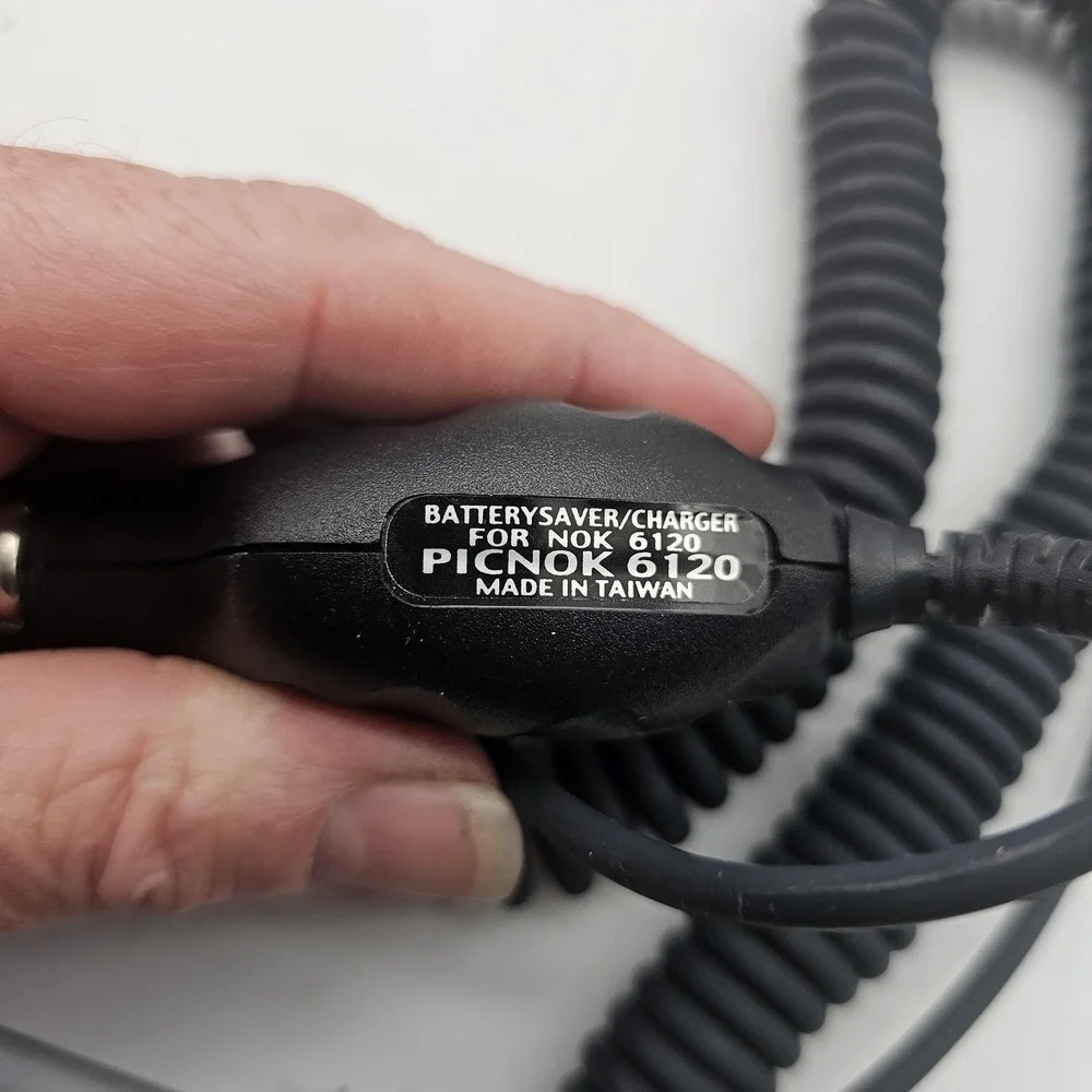 LG Vehicle Power Adapter Car Charger VX6000 Nokia 6120 Headset Black 12V LED